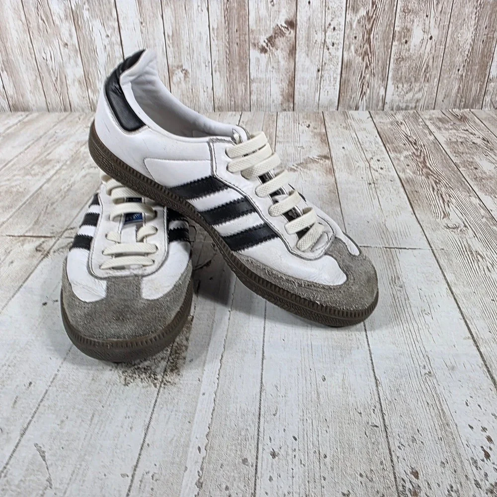 Adidas Samba OG Kids White Black Gum Leather Sneakers Size 1 US 13.5K UK 32 EU